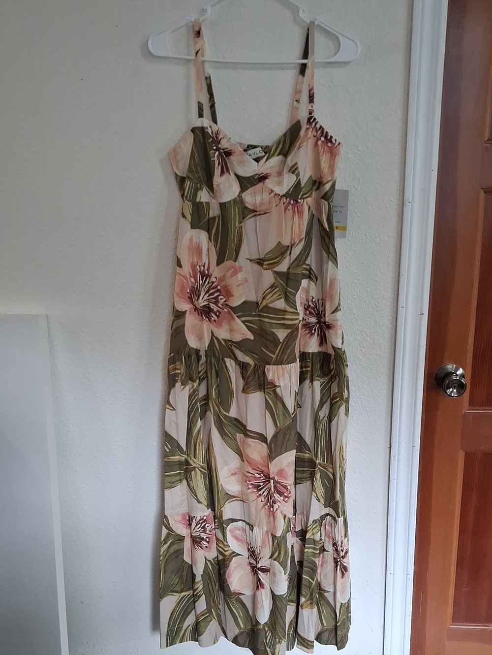 Taylor Floral Spaghetti-Strap Maxi Dress in Pink & Green